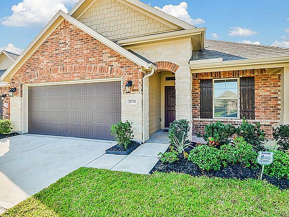 2nd image of 20711 Winghaven Dr