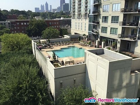 2nd image of 275 13th St NE