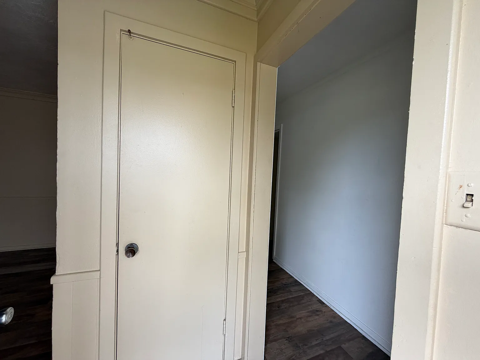 3 bed, 1830 sqft, $1,200 — Photo 2