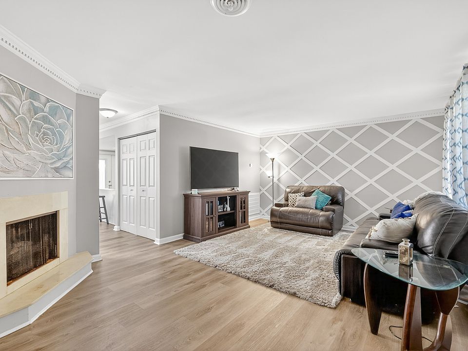 1st image of 5601 Country Dr APT 209