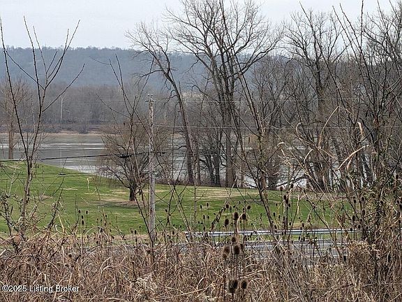 3rd image of 5595 E State Road 56