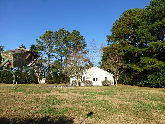 2nd image of 1105 Murray Dr