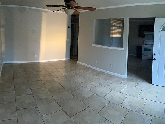 2nd image of 2055 W 18th St