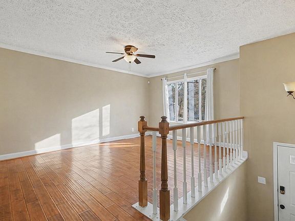 5th image of 4505 Tyne Dr