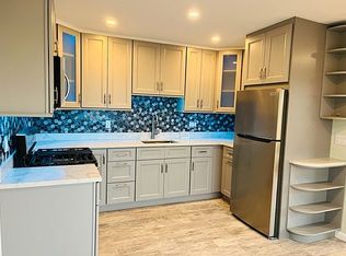 45-19 20th Rd #3, Astoria, NY 11105