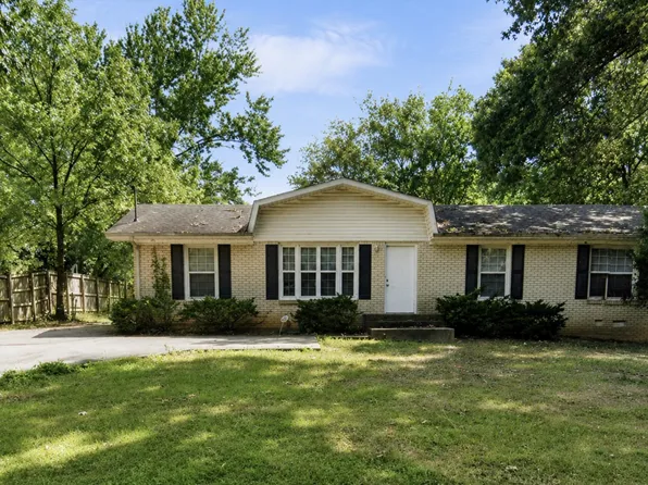 292 Lafayette Rd, Clarksville, TN 37042