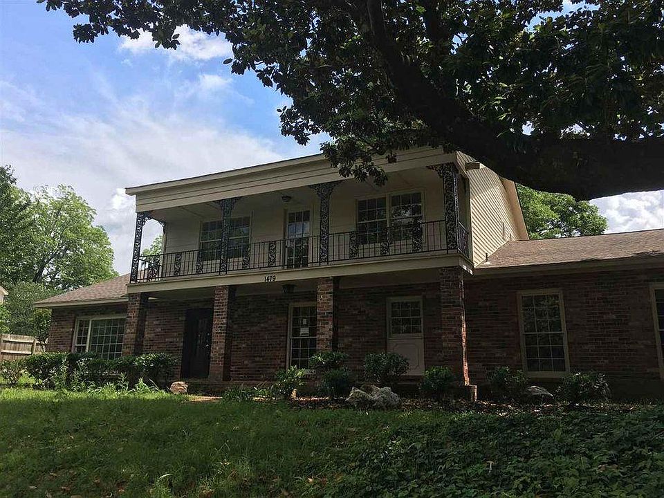 1st image of 1479 Pecan Trees Dr