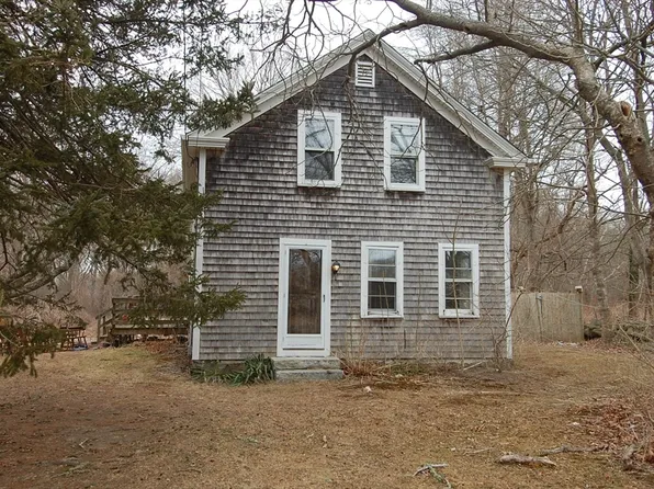 267 Bakerville Rd, Dartmouth, MA 02748