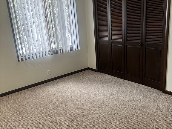 4th image of 428 Butternut Dr APT 3