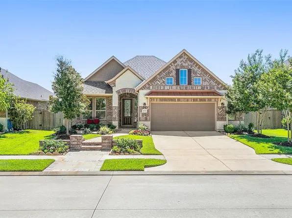 16706 Blackland Prairie Dr, Cypress, TX 77433