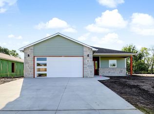 2401 W 34th St N, Wichita, KS 67204