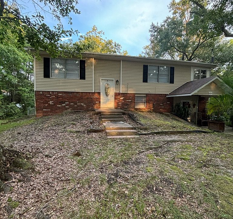 1st image of 3804 Shamrock Ct #B