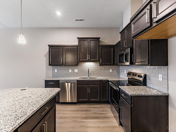 4th image of 541 Tradition Rdg #81302