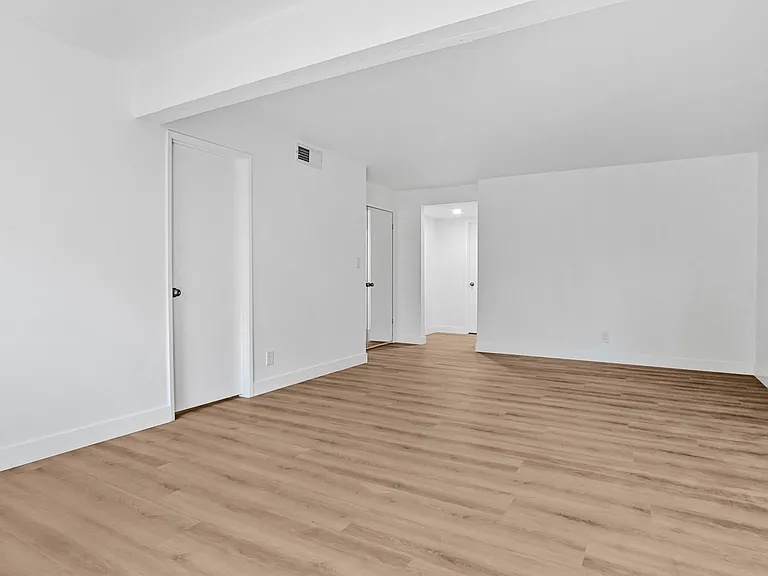 8 Aspen Way — Photo 24
