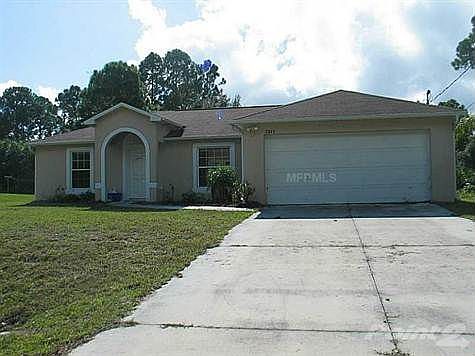 2nd image of 2843 Yacolt Ave