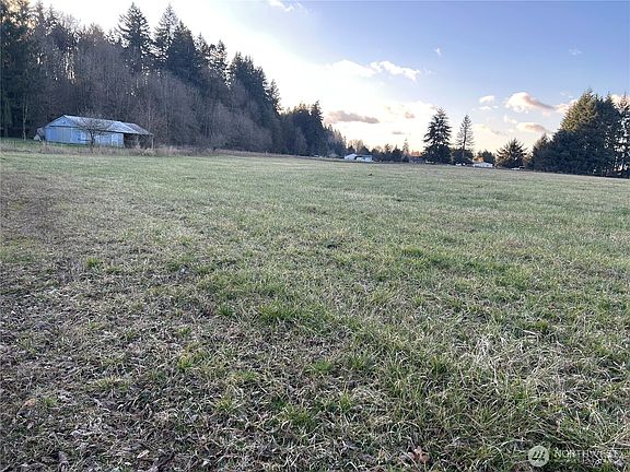 5th image of 0 Roseburg
