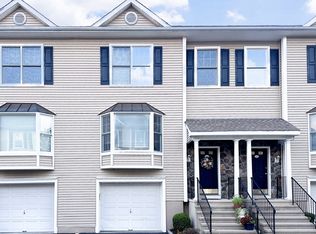 15 Scuppo Rd UNIT 504, Danbury, CT 06811