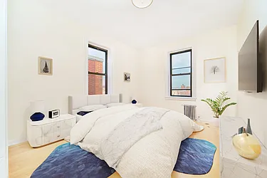 Rented by Living New York