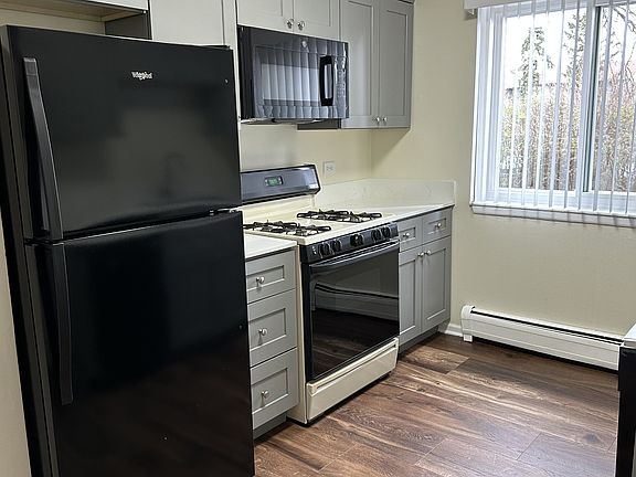 3rd image of 760 Court Of Birch #4