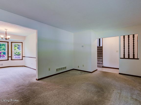 4th image of 8607 Laverne Dr