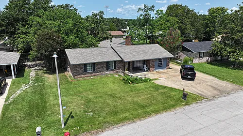 326 Barkwood Cir Photo 1