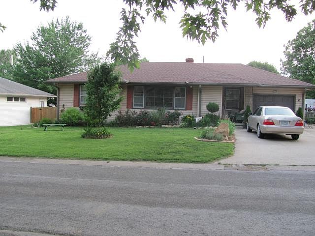 1st image of 2714 Southeast Trl