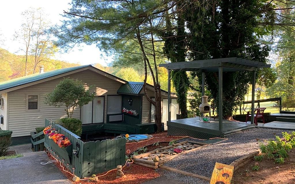 55 Chatuge Village Dr, Hayesville, NC 28904 Zillow