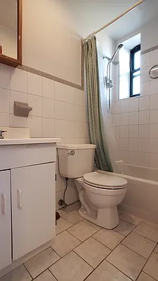 Rented by In Haus LLC | media 5