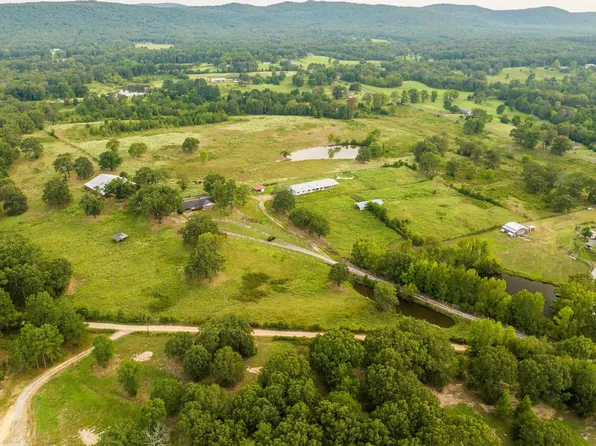 120 Moroso Ln, Hot Springs, AR 71913