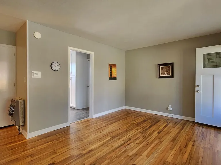60 Elm Bend Rd — Photo 3