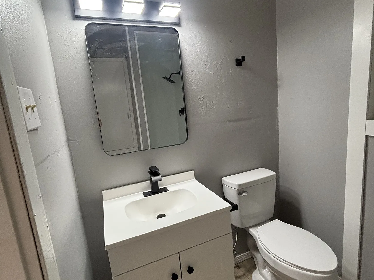 822 Main Street - 6E — Photo 3