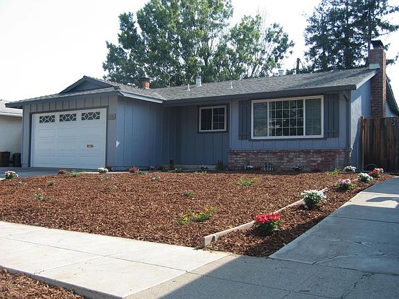 2nd image of 1594 Ardenwood Dr
