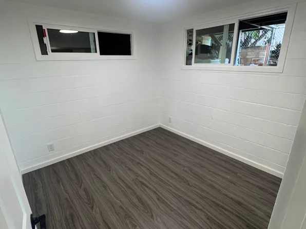 3608 Aliamanu St #B, Honolulu, HI 96818