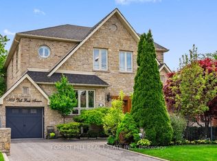 109 Dell Park Ave, Toronto, ON M6B 2V2