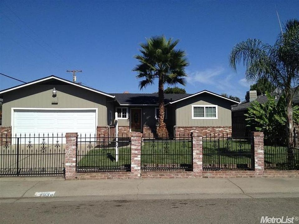 1st image of 2909 Canal Dr