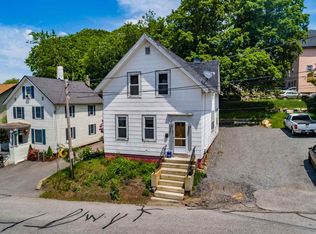 20 Baldwin St, Laconia, NH 03246