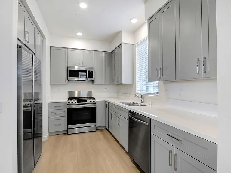 The Willow Townhomes — Photo 4
