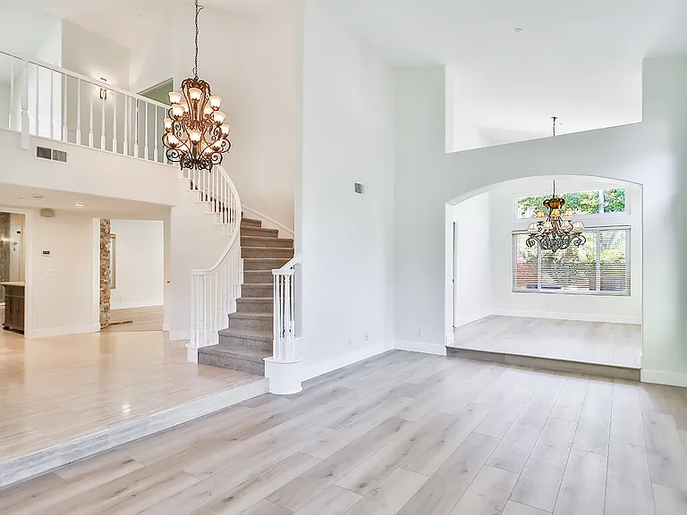 5618 Silver Valley Ave — Photo 8