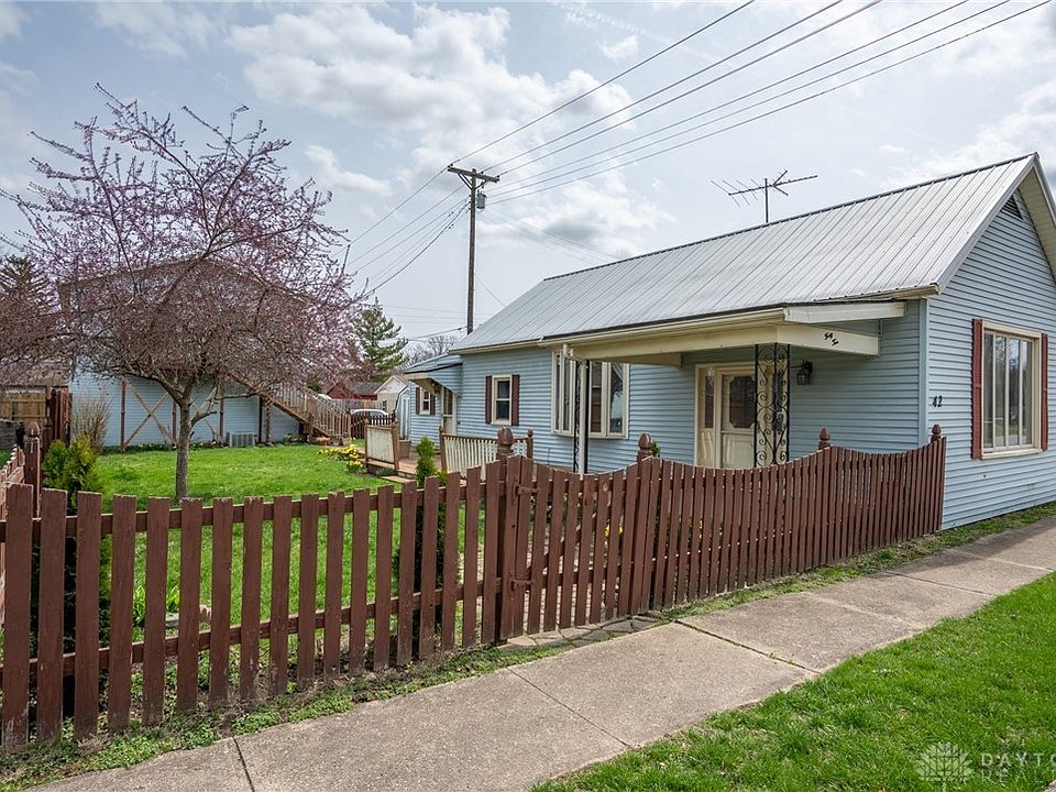 1st image of 42 Clay St