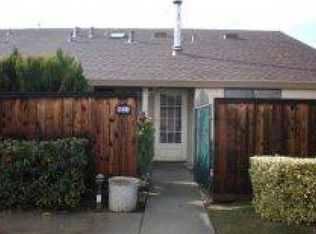871 Villa Ter, Brentwood, CA