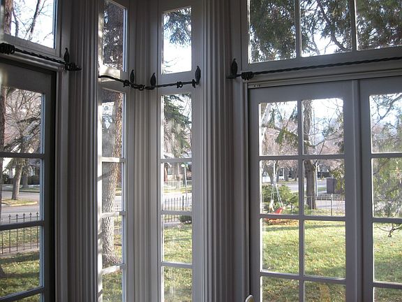 3rd image of 240 Daly Ave