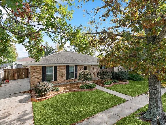 2nd image of 4317 Courtland Dr