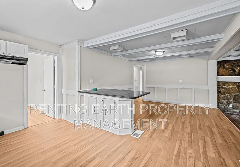 1129 Camellia Rd — Photo 14