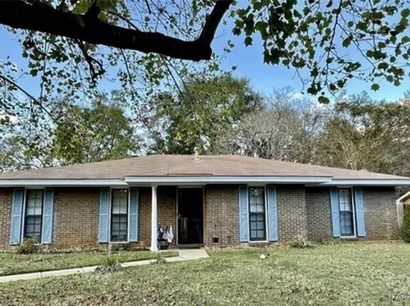 639 Cardinal Ln, Prattville, AL 36067