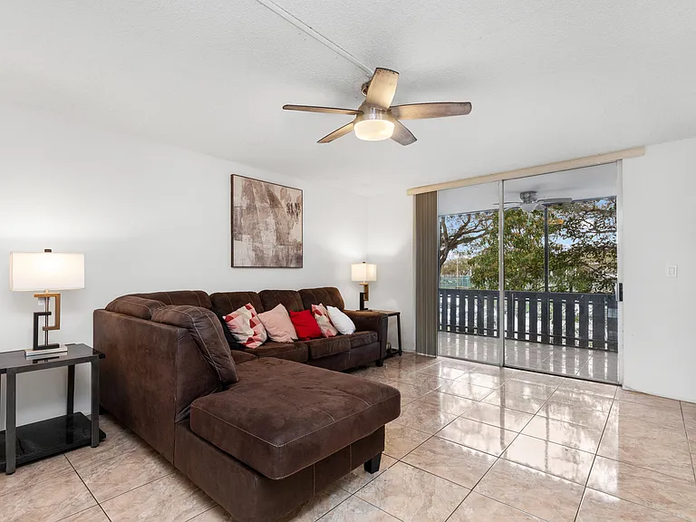 3710 Inverrary Dr #2G — Photo 21