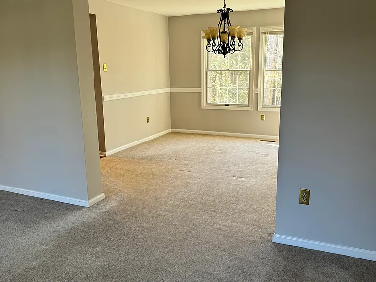 777 Live Oak Dr — Photo 8