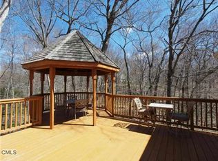 30 Tubbs Spring Dr, Weston, CT 06883