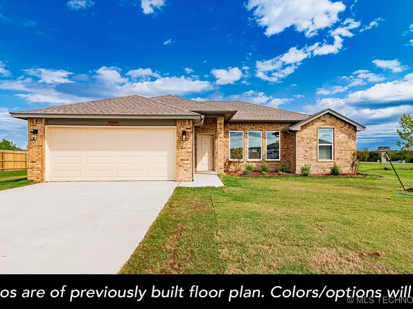 15012 S Poplar St, Glenpool, OK 74033