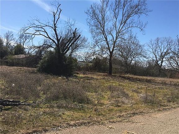 5th image of 1040 S Burleson Blvd