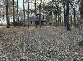 374 Berry Rd, Calhoun, LA 71225